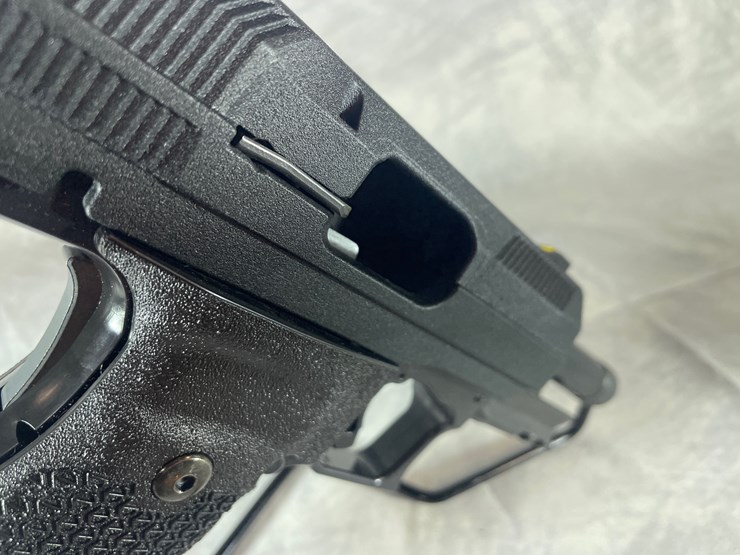 #4382-•-hi-point-yc9-tactical-9mm-luger-pistol,-sn:-yc006575-image-11