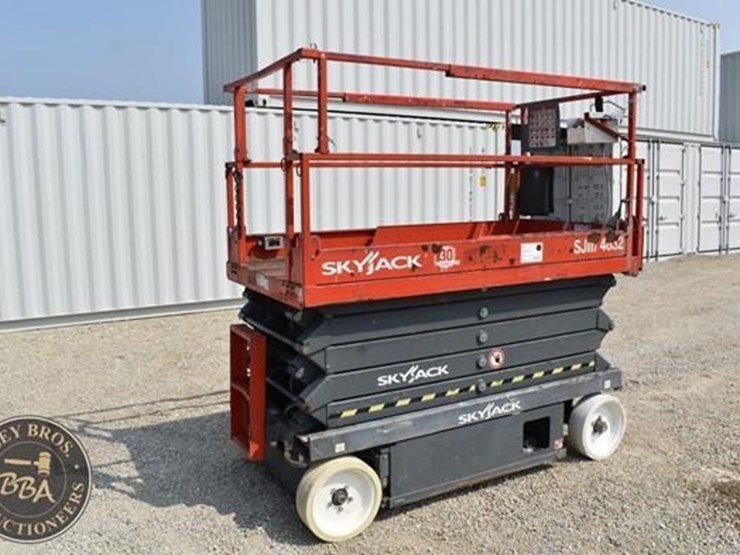 skyjack-sjiii4632-image-3