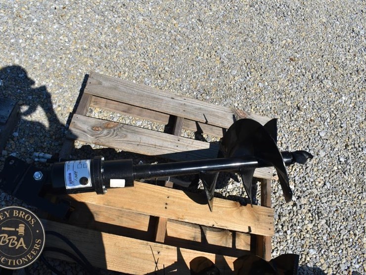 auger-future-hydraulic-auger-attachment-36574-image-1