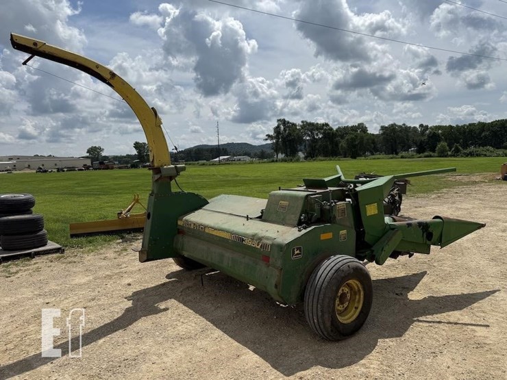 john-deere-3950-image-3