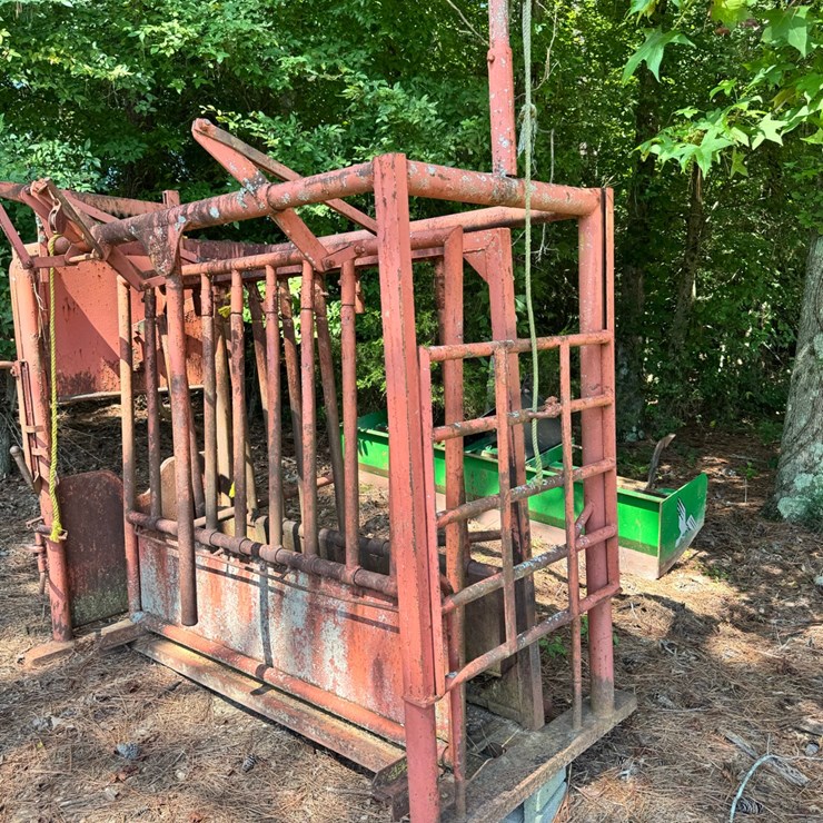 Squeeze Chute