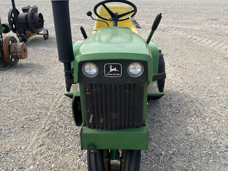 john-deere-110-image-2