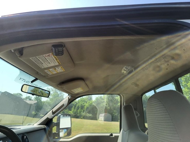 2008-ford-f250-xl-image-43