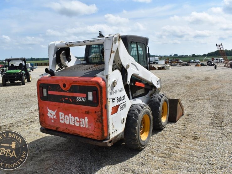 2017-bobcat-s570-image-15