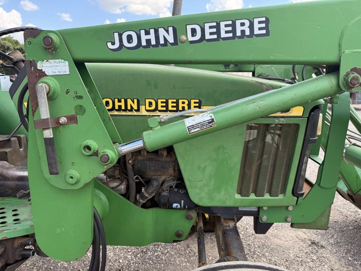 john-deere-5205-image-24