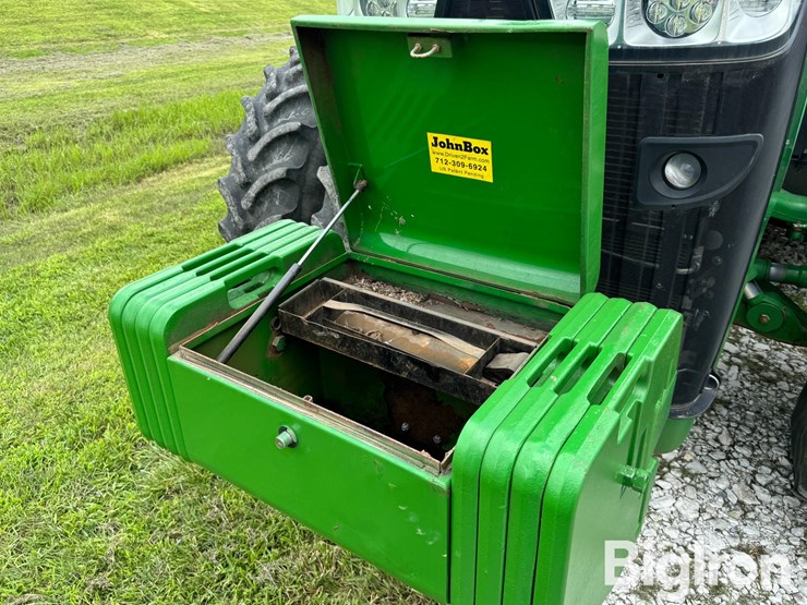 2019-john-deere-8370r-image-10