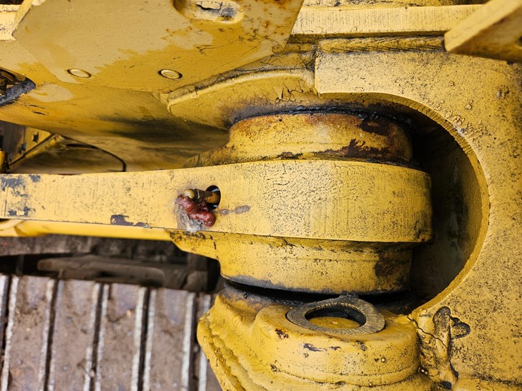 1984-caterpillar-973-image-51