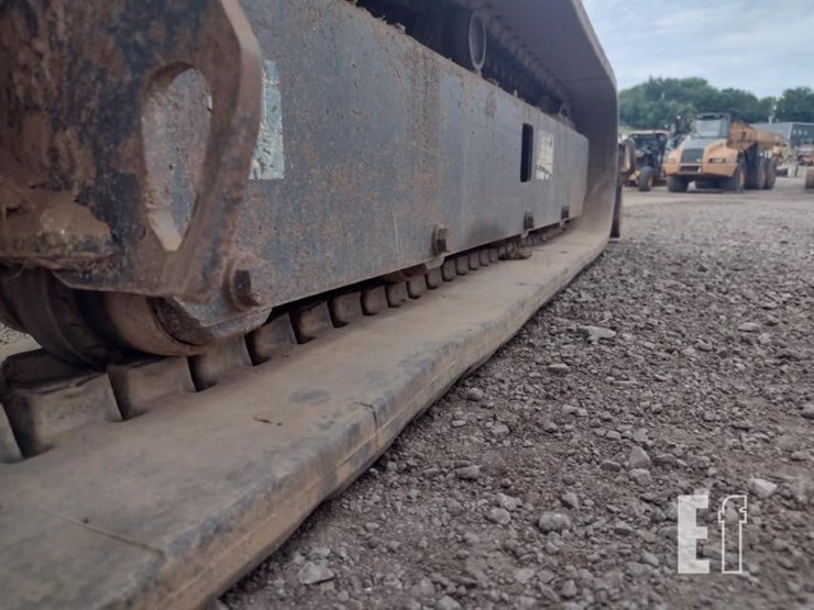 2021-hitachi-zx26u-5-image-37