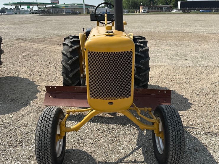 689---allis-chalmers-b-(sn#-69865)-image-2
