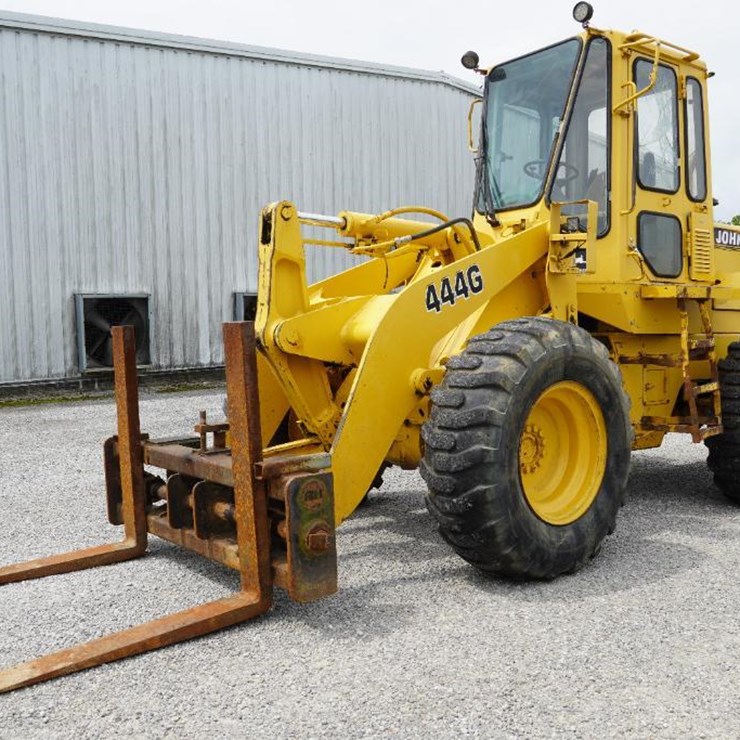 DEERE 444G