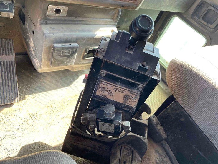 2004-kenworth-t300-single-axle-dump-truck-image-49