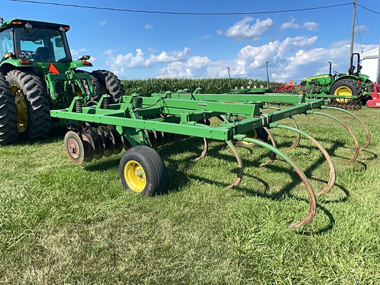 john-deere-712-image-2