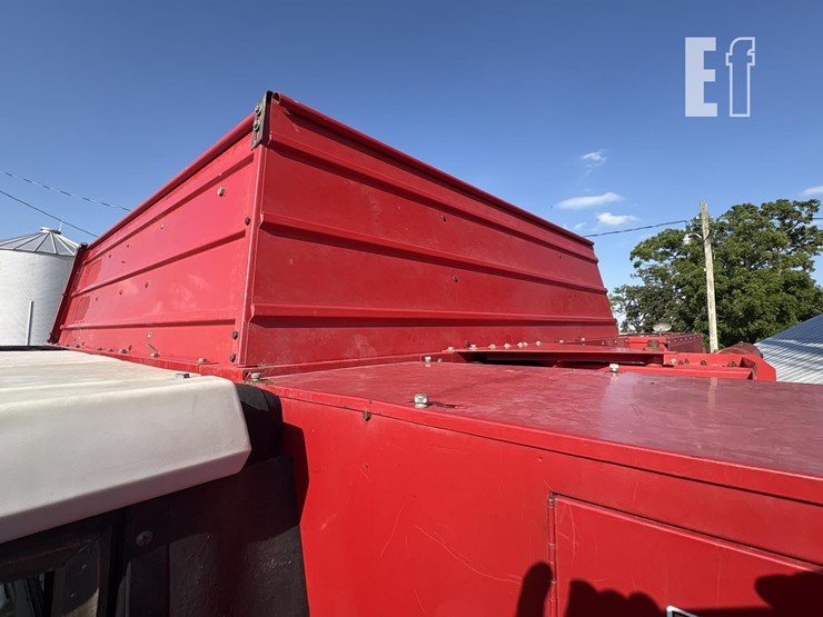 2002-massey-ferguson-8780-image-6