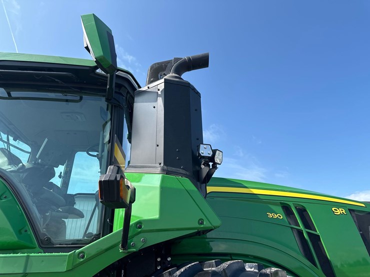 2022-john-deere-9r-390-image-34