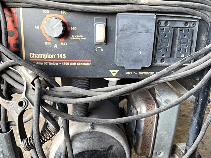 hobart-champion-145-generator/-welder-image-4