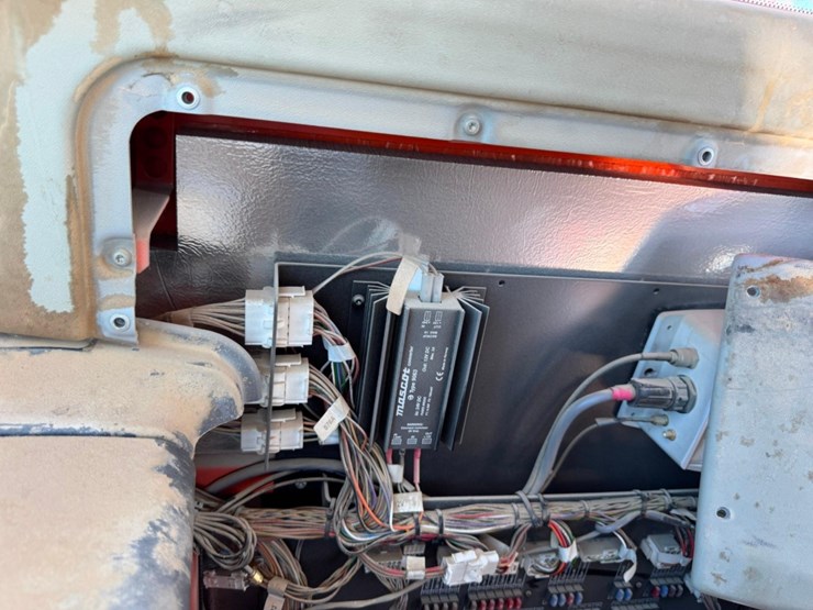2014-doosan-da30-image-49