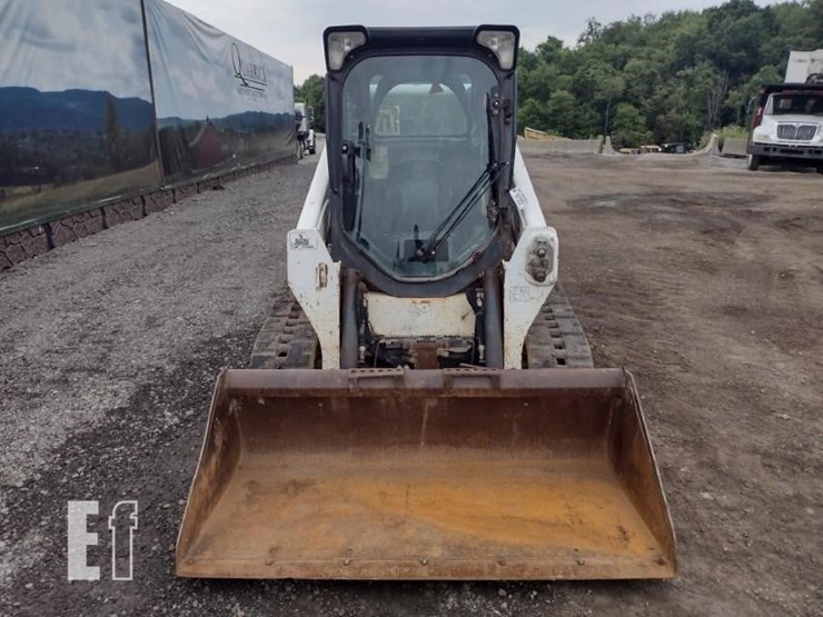 2020-bobcat-t595-image-2