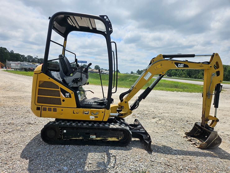 caterpillar-301.7-image-17