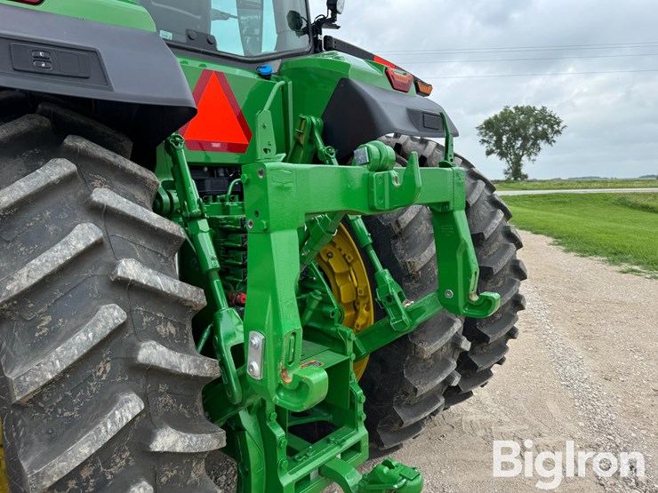 2023-john-deere-8r-250-image-9