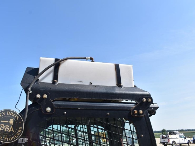 2018-caterpillar-262d-image-49