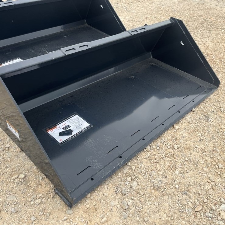 Wolverine 78" SS Track Bucket
