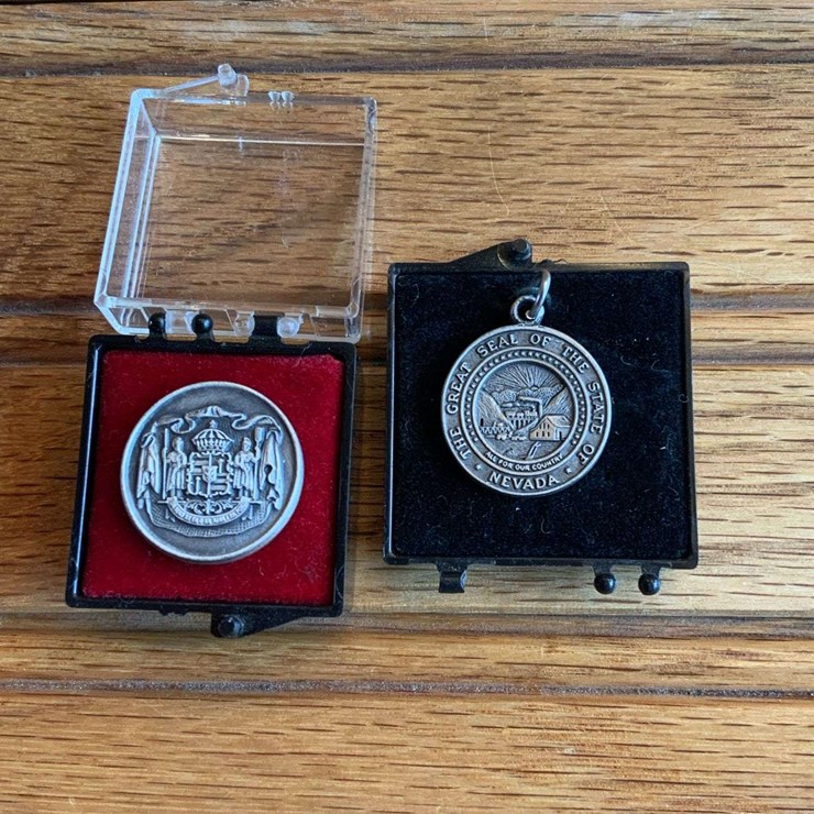 (2) John Deere 1975 Hawaii Pin + 1980 Las Vegas Charm