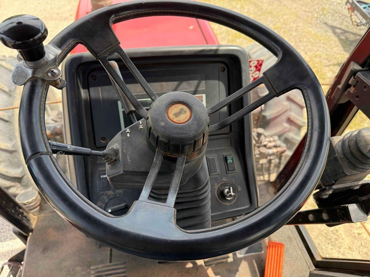 case-ih-5250-image-32