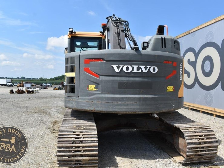 2018-volvo-ecr235el-image-19