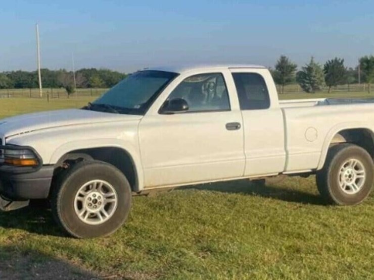 2003-dodge-dakota-image-1
