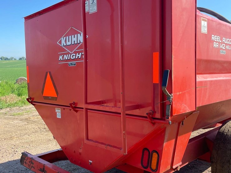 2016-kuhn-knight-ra142-image-44
