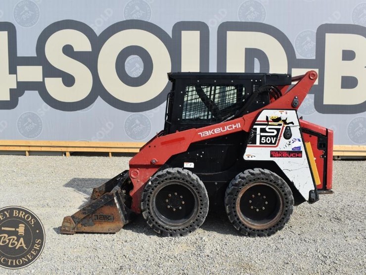 2017-takeuchi-ts50v-image-6