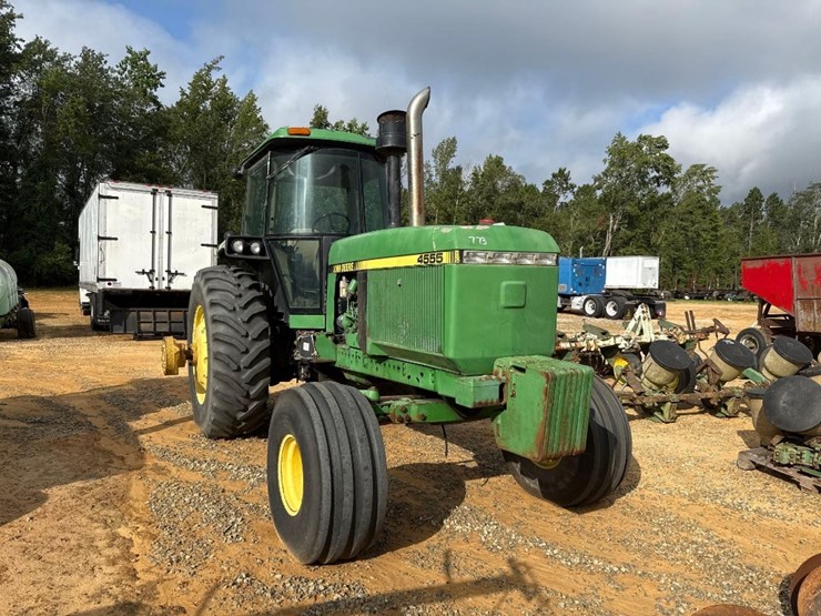 john-deere-4555-image-1