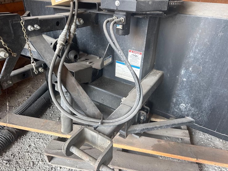 8’-woods-ss96-snow-blower-image-10
