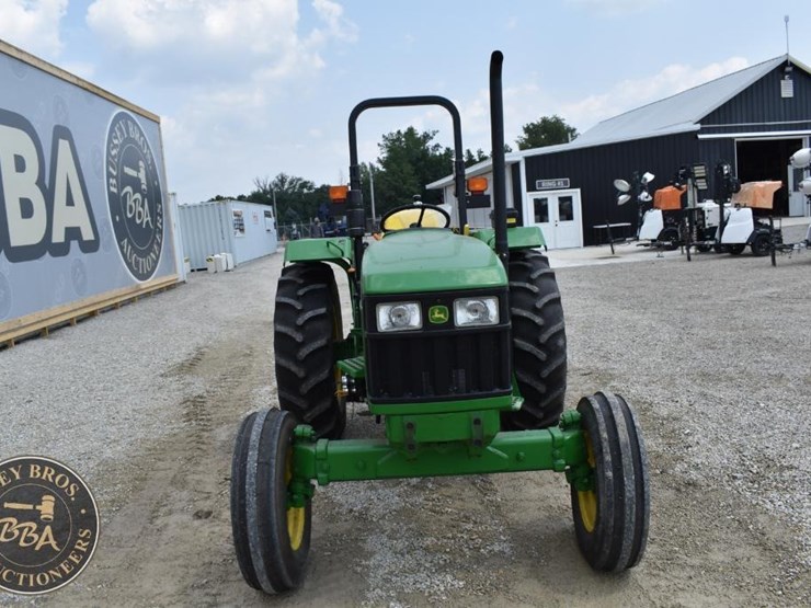 2007-john-deere-5203-image-19