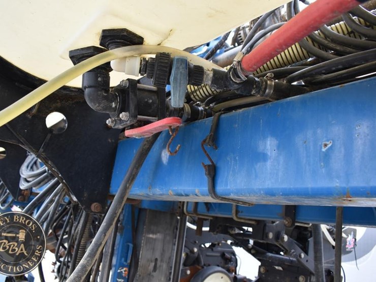 2005-kinze-3600-image-45