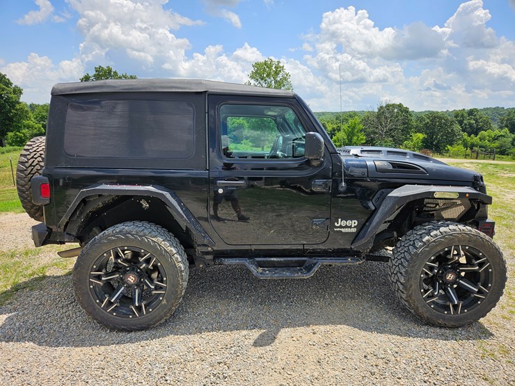 2021-jeep-wrangler-image-22