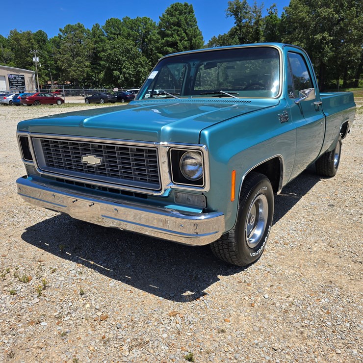 1977 CHEVROLET CUSTOM DELUXE