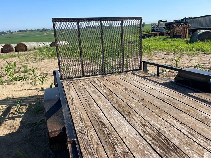 2011-dressen-dct-83”-x-14ft-flatbed-trailer-image-13