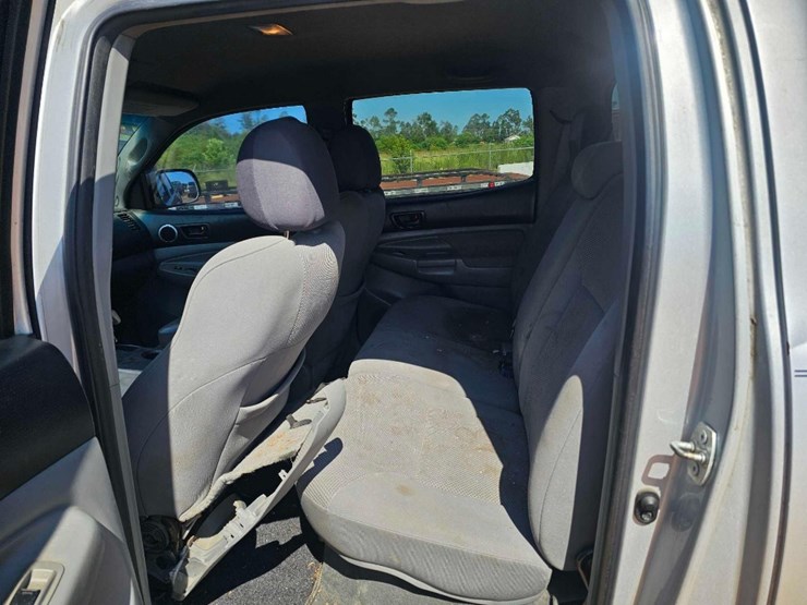 2008-toyota-tacoma-image-6