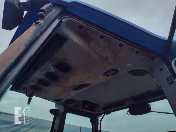 2005-new-holland-tl80a-image-15