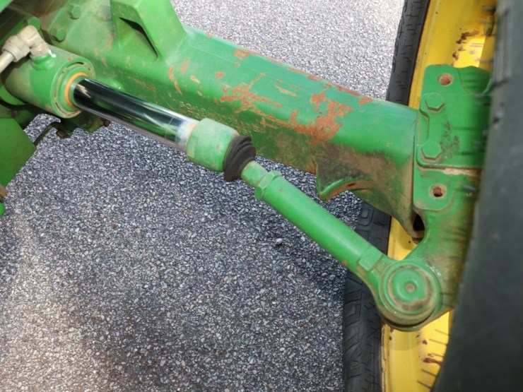 john-deere-6105e-image-24