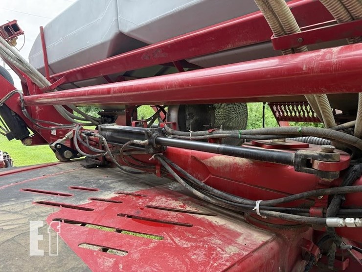 case-ih-1240-image-10