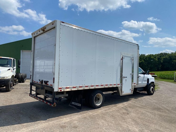 2019-chevrolet-6500-image-5