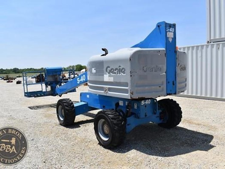 2015-genie-s40-image-10