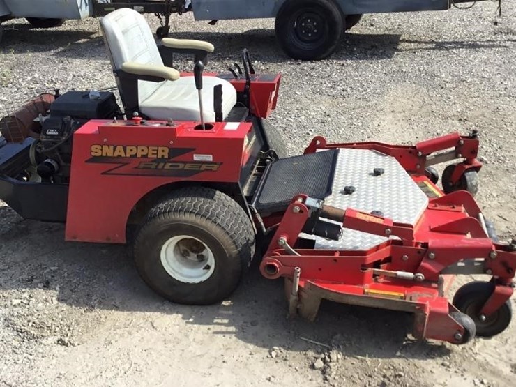 snapper-z-rider-mower-image-4