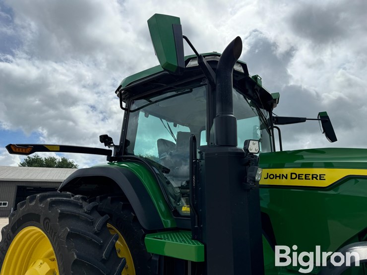2023-john-deere-8r-340-image-15