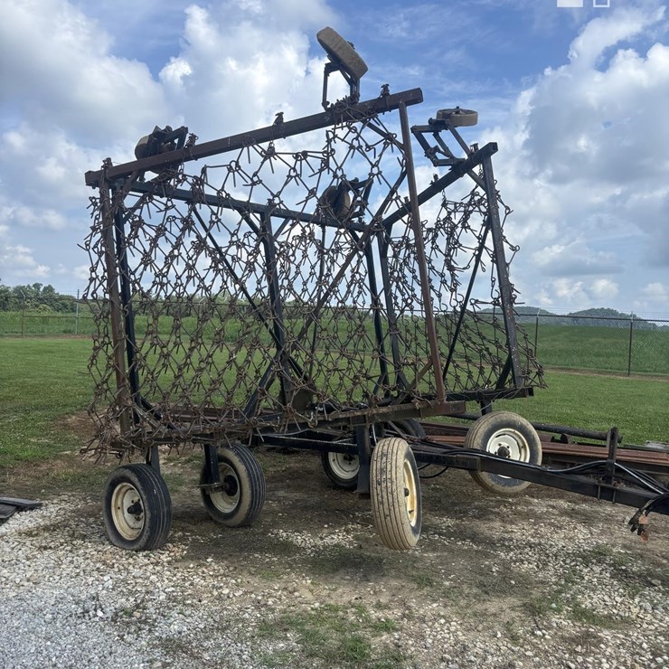 30FT CHAIN HARROW WILSON825-B24