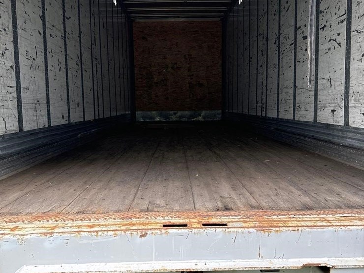 2013-stoughton-trailer-image-2