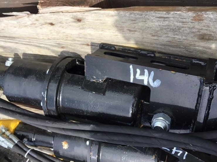 new-miva-hydraulic-wood-drill-image-5