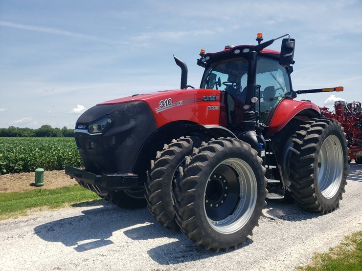 2021-case-ih-magnum-310-image-2